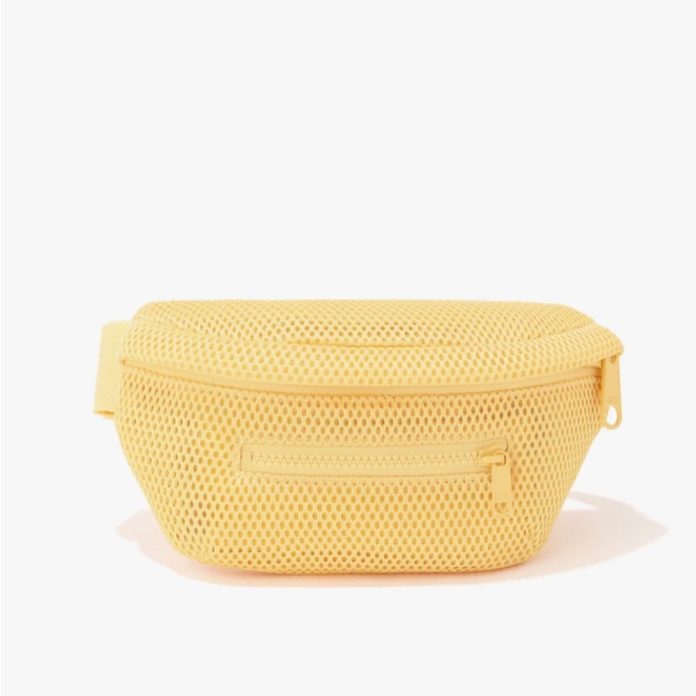 Danne Dover Ace Fanny Pack NWOT